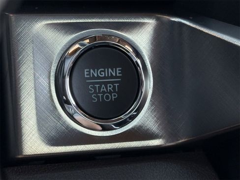 New 2026 Ford F350 King Ranch w/ FX4 Off-Road Package image 41