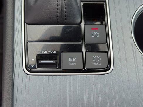 Certified 2022 Toyota Sienna XSE image 14