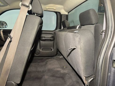 Used 2011 Chevrolet Silverado 1500 LS AWD/4WD image 17