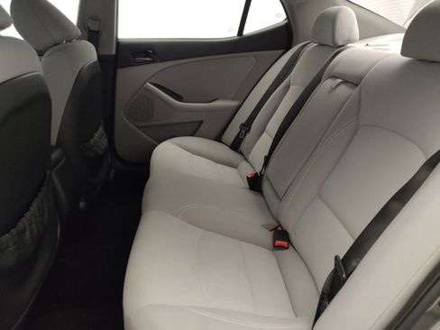 Used 2014 Kia Optima LX FWD image 18
