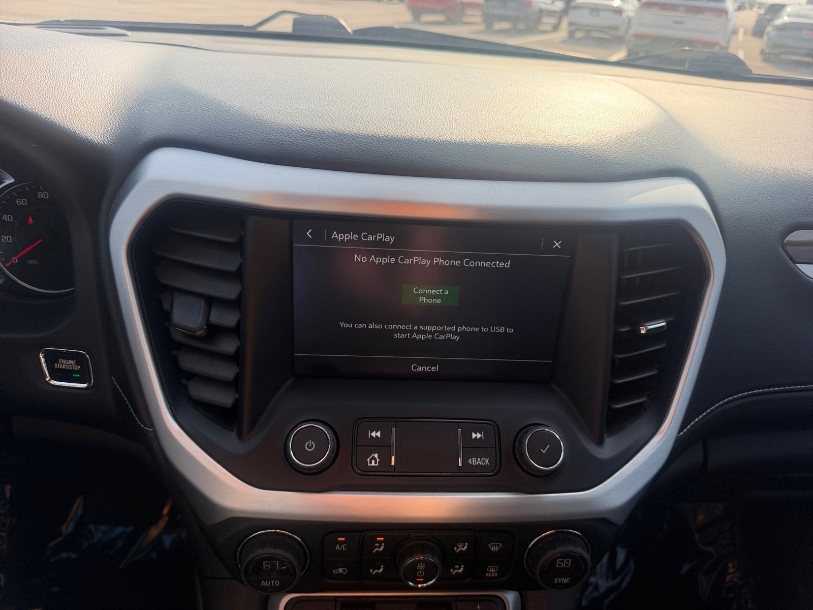 Used 2022 GMC Acadia SLE FWD image 14