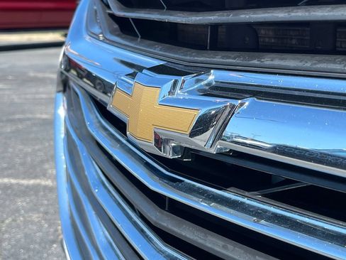 Used 2021 Chevrolet Malibu LS FWD image 4