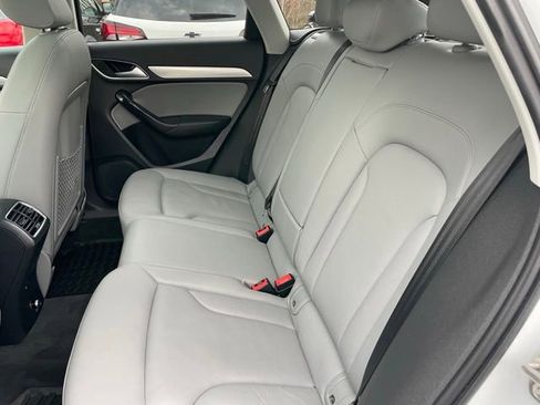 Used 2016 Audi Q3 2.0T Premium Plus w/ Technology Package image 7