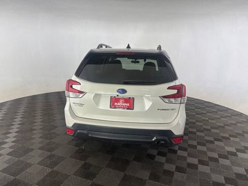 Used 2024 Subaru Forester Premium AWD/4WD image 6