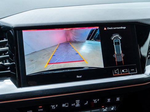 Used 2025 Audi Q4 e-tron Prestige w/ Sport Package image 17