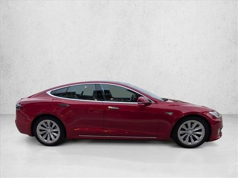 Used 2016 Tesla Model S 90D image 4