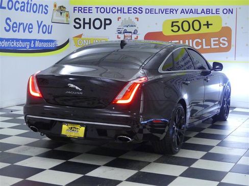 Used 2017 Jaguar XJ L Supercharged image 7