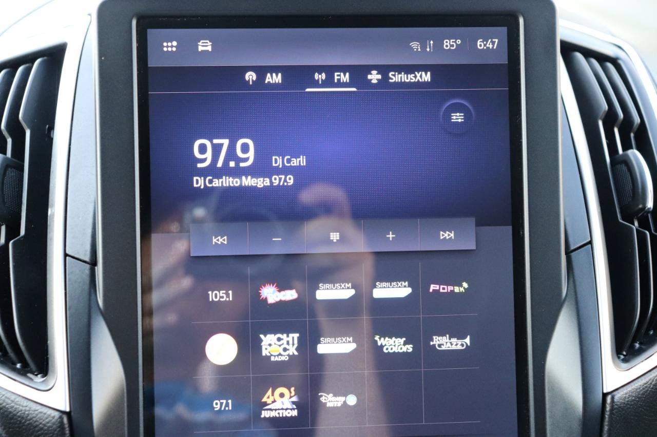 Used 2024 Ford Edge SEL AWD/4WD image 30