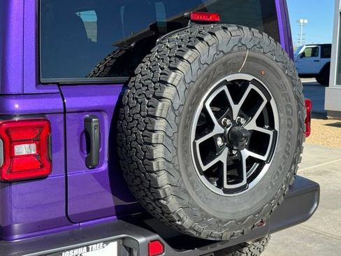 New 2026 Jeep Wrangler Unlimited Rubicon image 9