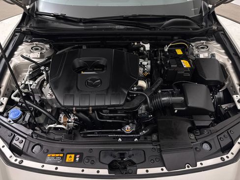 Used 2025 MAZDA MAZDA3 s image 10