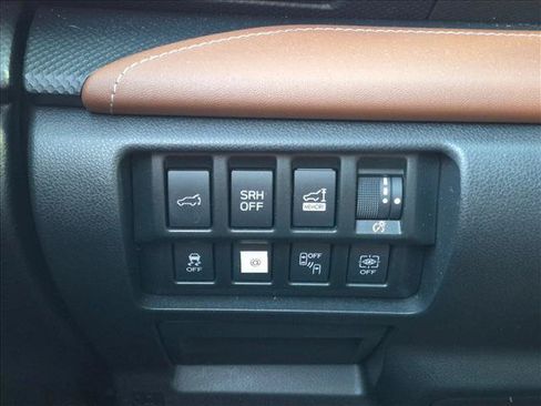 Used 2019 Subaru Forester Touring AWD/4WD image 8