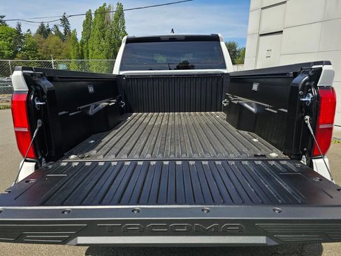 New 2026 Toyota Tacoma SR5 AWD/4WD image 14