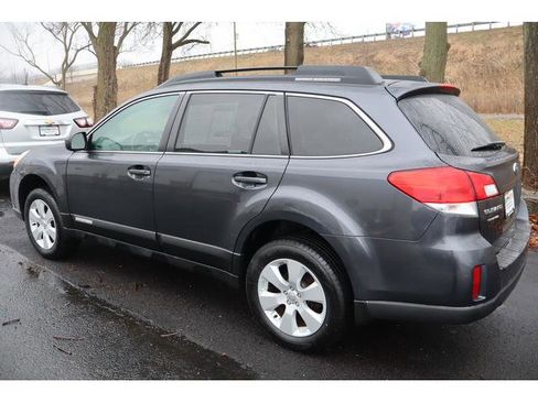 Used 2012 Subaru Outback 2.5i Premium w/ Popular Pkg 1B image 5
