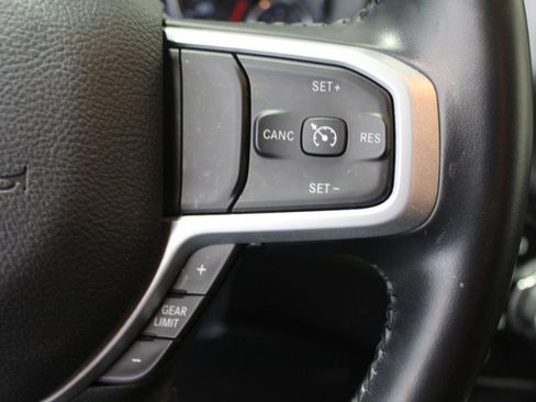 Used 2023 RAM 1500 Big Horn AWD/4WD image 10