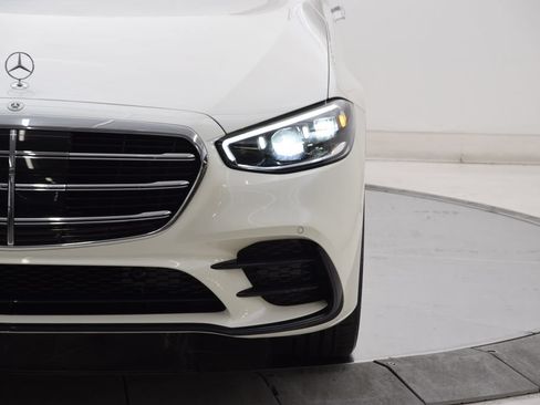Certified 2022 Mercedes-Benz S 500 4MATIC image 9