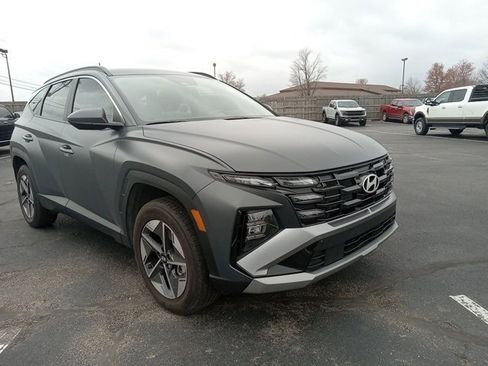 Used 2025 Hyundai Tucson SEL image 1