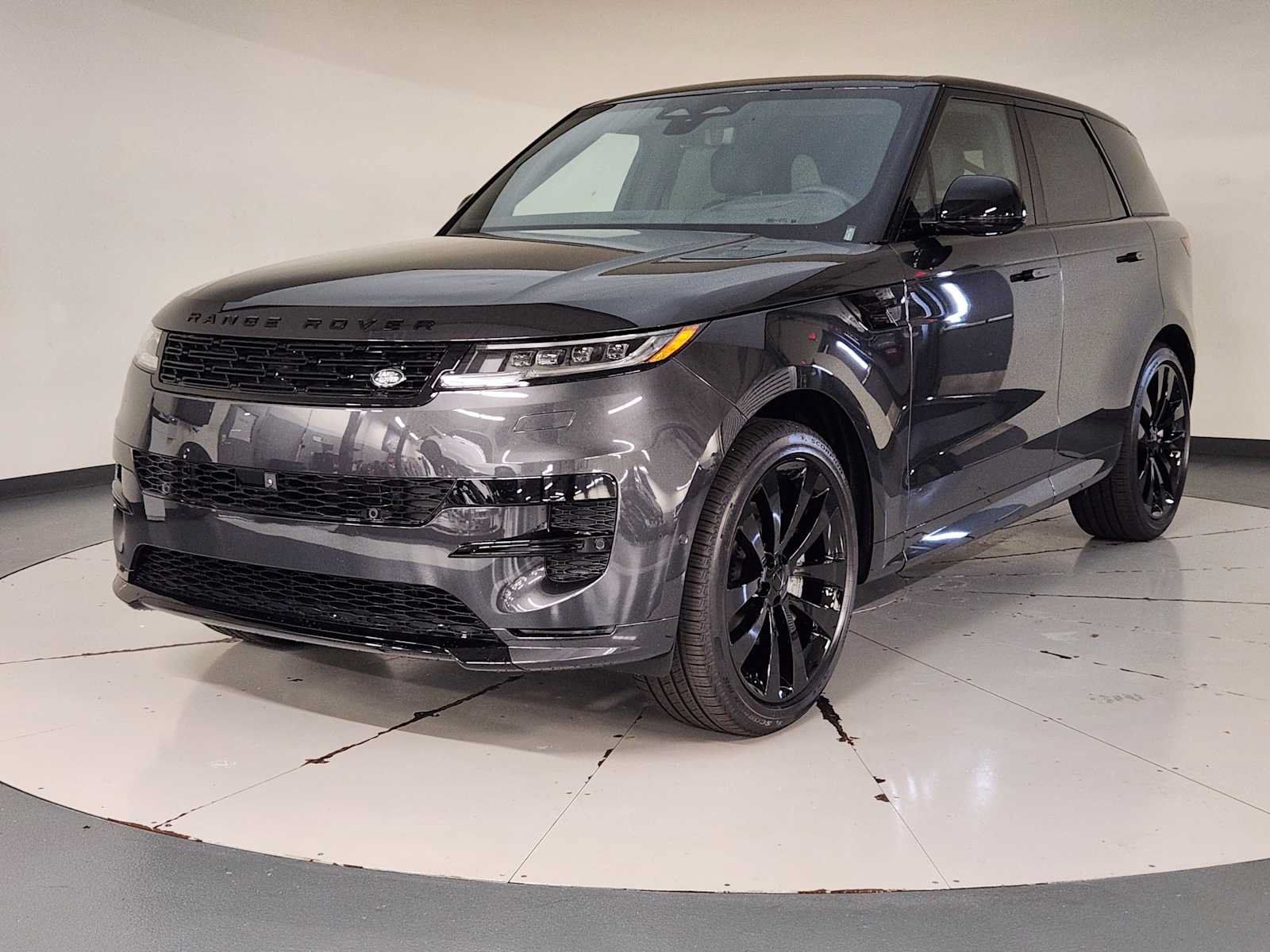New 2027 Land Rover Range Rover Sport Dynamic SE AWD/4WD image 1