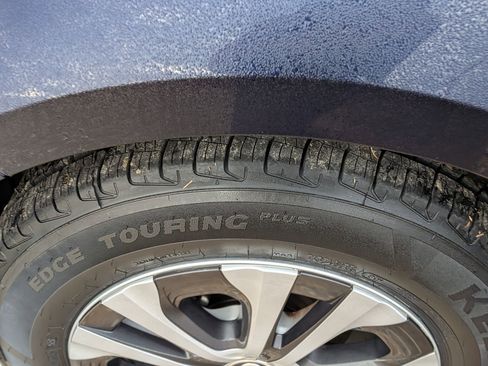 Used 2022 Toyota Corolla LE image 13