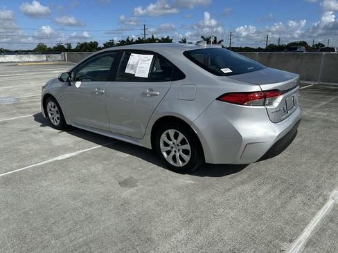 Used 2024 Toyota Corolla LE FWD image 37