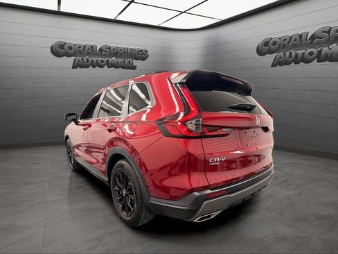 Used 2025 Honda CR-V Sport image 3