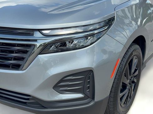 Certified 2024 Chevrolet Equinox LS w/ LS Convenience Package FWD image 12