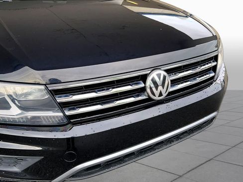 Used 2021 Volkswagen Tiguan S FWD image 29