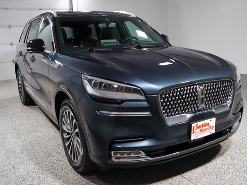Used 2021 Lincoln Aviator Reserve w/ Equipment Group 201A image 5