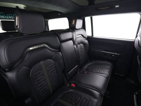 Used 2025 Rivian R1S Adventure AWD/4WD image 5