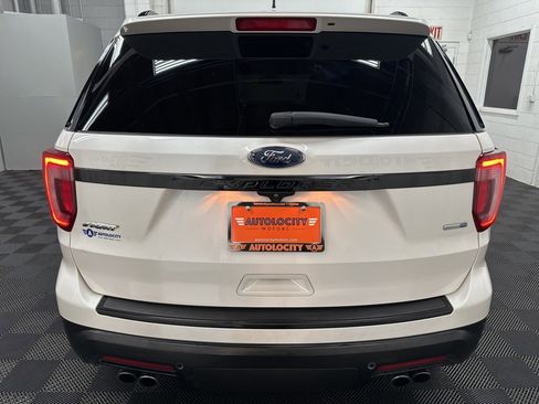 Used 2018 Ford Explorer Sport w/ Equipment Group 401A image 9