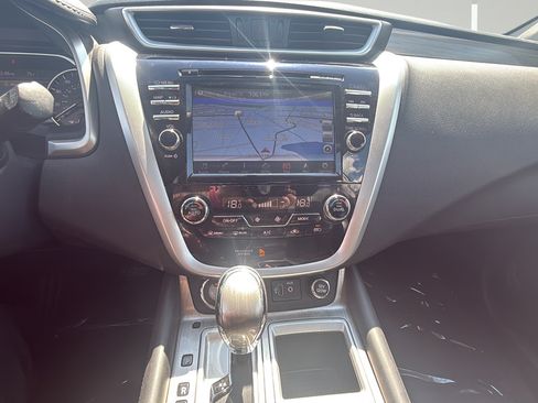 Used 2018 Nissan Murano SL AWD/4WD image 28