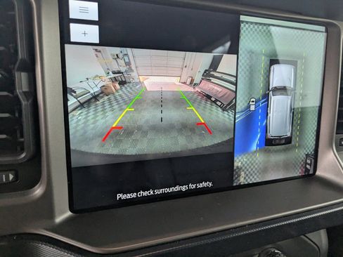 Used 2022 Ford Bronco Outer Banks w/ Sasquatch Package image 17