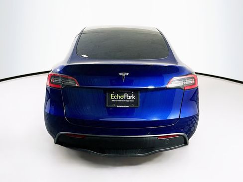 Used 2021 Tesla Model Y 2WD image 7