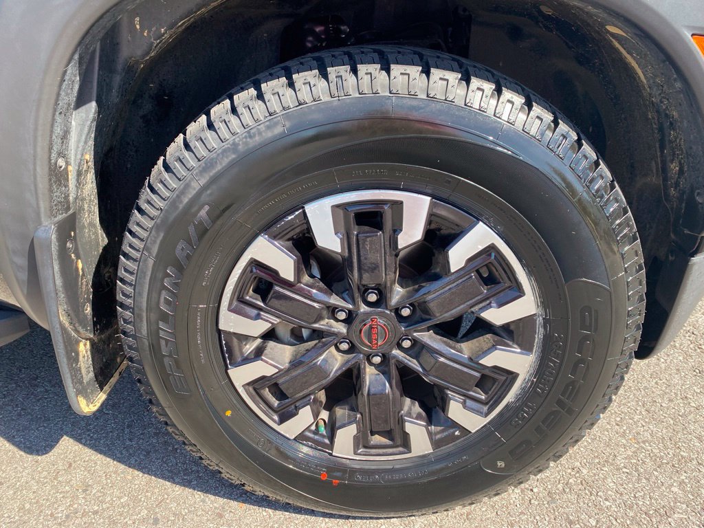 Used 2023 Nissan Frontier Pro-X w/ Tow Package RWD image 6