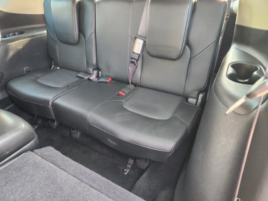 Used 2022 Nissan Armada SL w/ Captain's Chairs Package AWD/4WD image 32