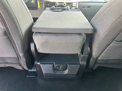 Used 2024 Ford F150 XLT AWD/4WD image 25