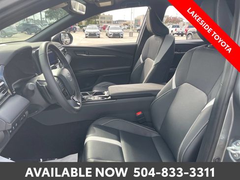 Certified 2026 Toyota Camry SE w/ Convenience Package FWD image 27