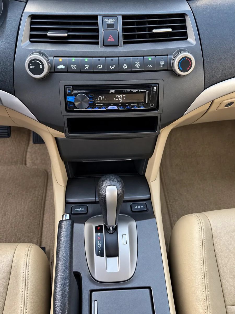 Used 2011 Honda Accord SE image 10
