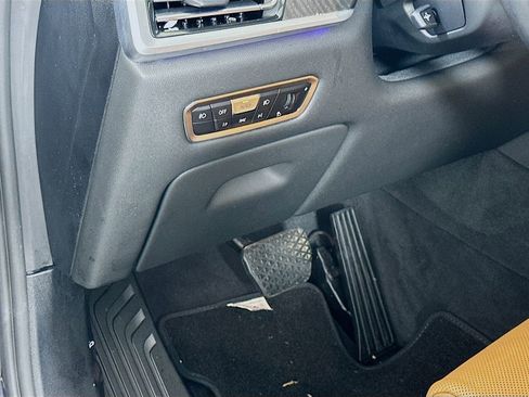 Used 2020 BMW X7 xDrive40i w/ Premium Package image 10