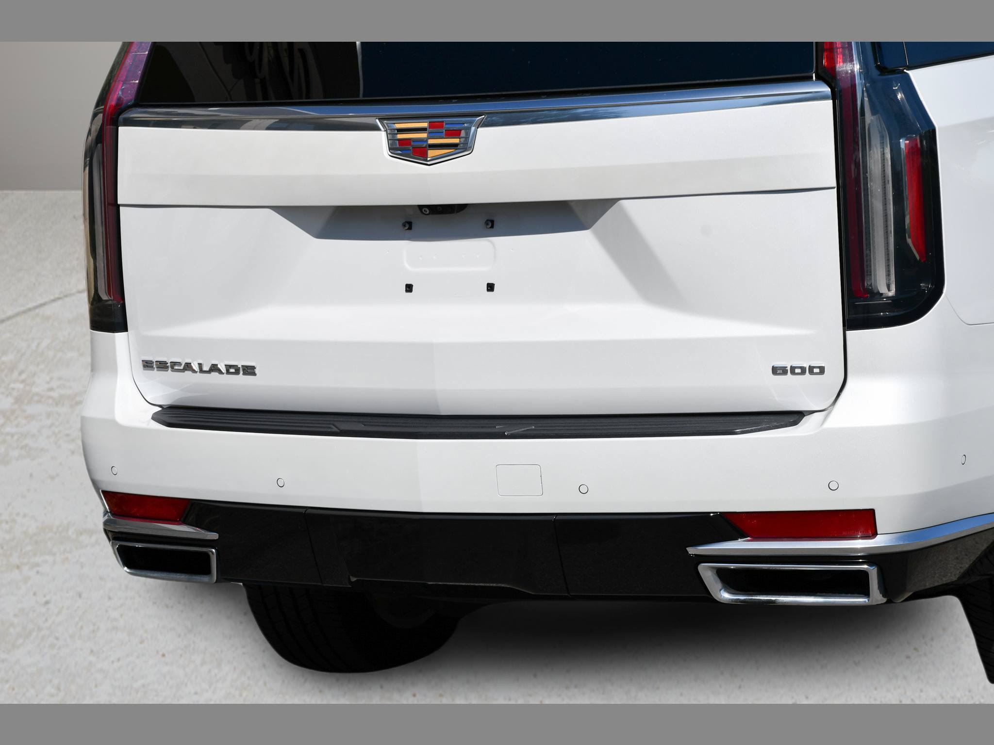 Used 2021 Cadillac Escalade Premium Luxury AWD/4WD image 29