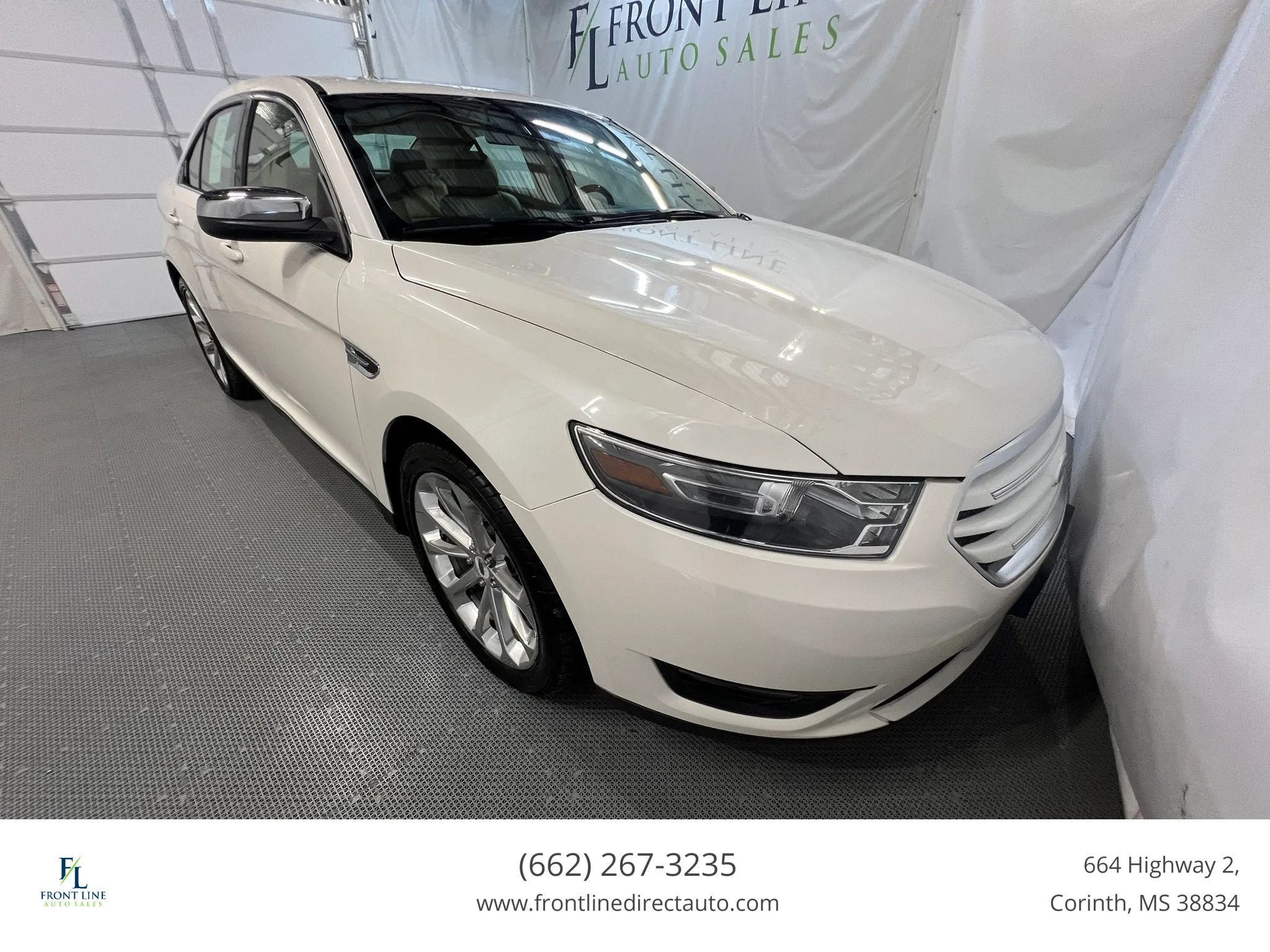 Used 2015 Ford Taurus Limited w/ Equipment Group 301A FWD image 1