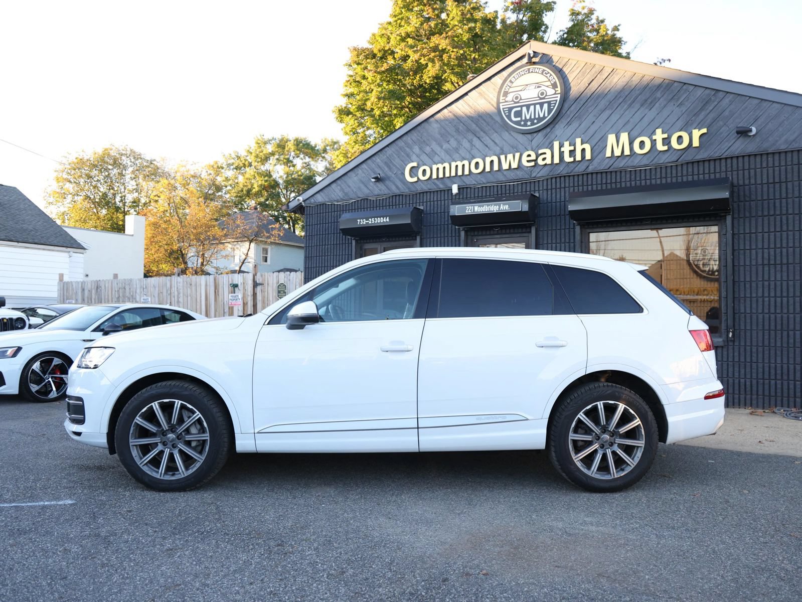 Used 2019 Audi Q7 3.0T Premium w/ Cold Weather Package AWD/4WD image 4