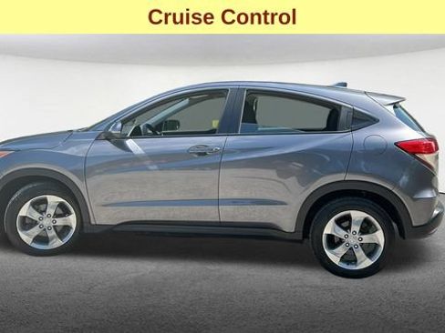 Used 2020 Honda HR-V LX image 6