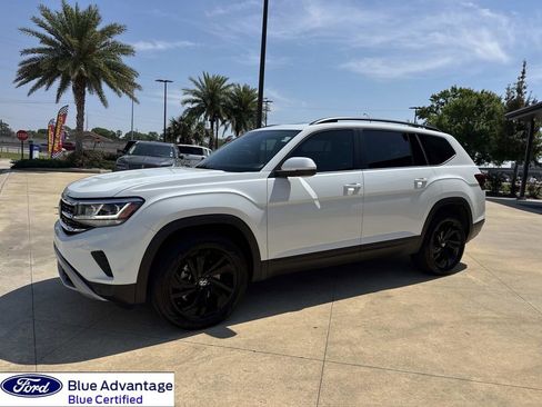 Used 2023 Volkswagen Atlas SE image 5