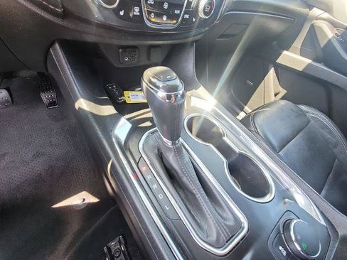 Used 2020 Chevrolet Traverse RS FWD image 15