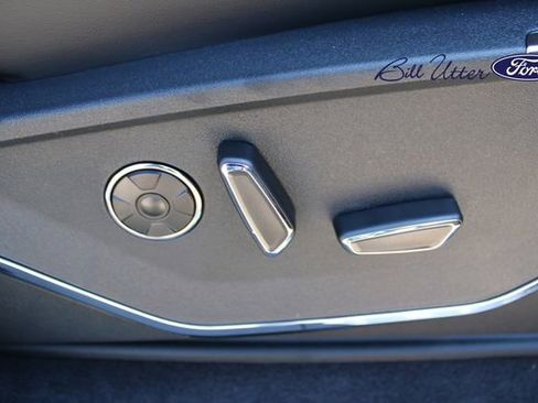 New 2025 Ford F150 Platinum w/ Equipment Group 702A High image 10