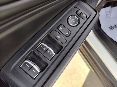 Used 2023 Honda Accord EX image 14