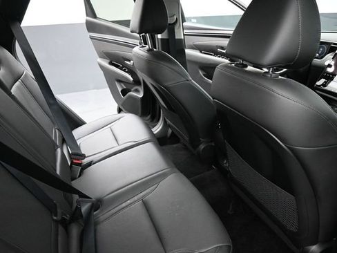 Used 2024 Hyundai Tucson Limited FWD image 21