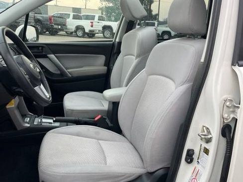 Used 2018 Subaru Forester 2.5i Premium AWD/4WD image 30