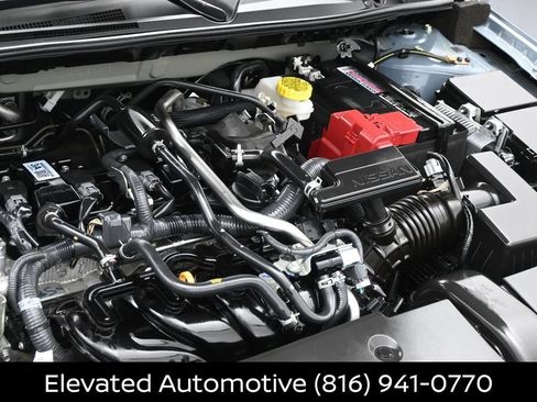 Certified 2025 Nissan Sentra SR w/ SR Premium Package FWD image 22
