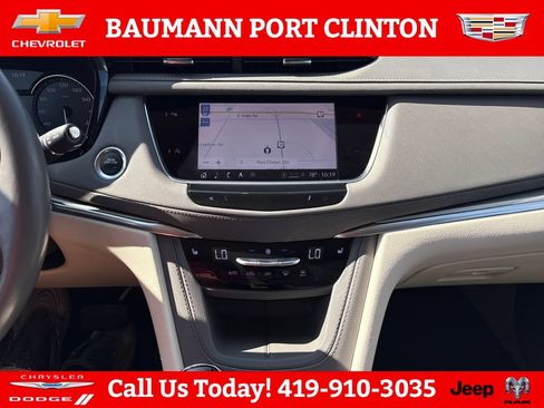 Used 2022 Cadillac XT5 Premium Luxury FWD image 18